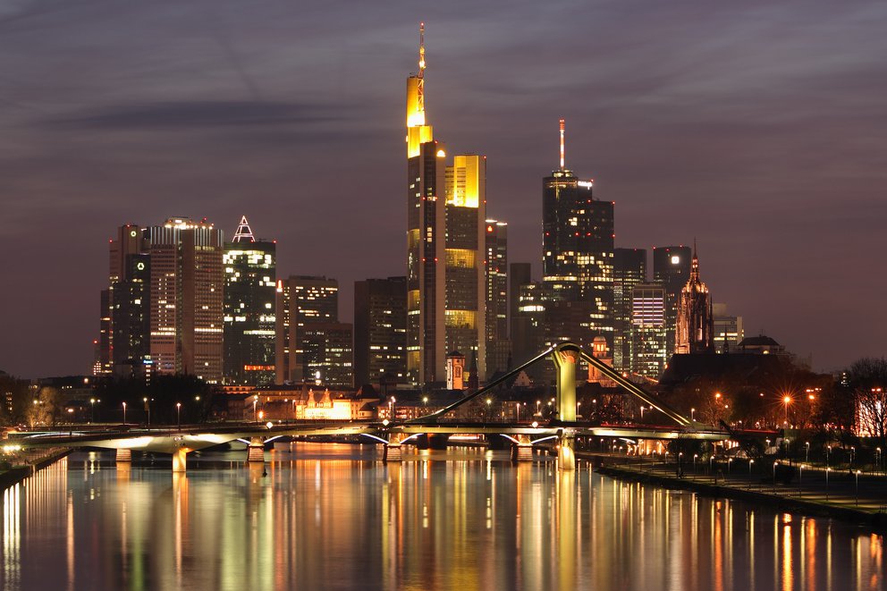 Frankfurt skyline.jpg